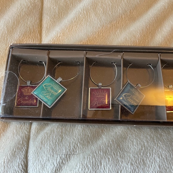 Brand New, Never Used, Six Wine Glass Tags - Picture 2 of 2